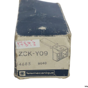 telemecanique-ZCK-Y09-actuating-key-(new)-3