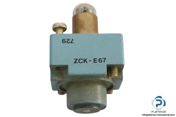 telemecanique-ZCK-E67-limit-switch-head-(new)-1