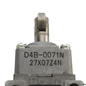 omron-D4B-1171N-safety-limit-switch-(used)-2