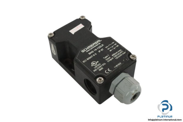 schmersal-BNS-16-12ZLR-magnetic-safety-sensor-(used)