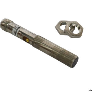 baumer-electric-FZAM-12P1104_S14-diffuse-sensor-with-intensity-diffrence-(used)