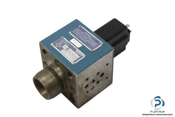 bosch-B810015280-2-way-cartridge-valve-used-1