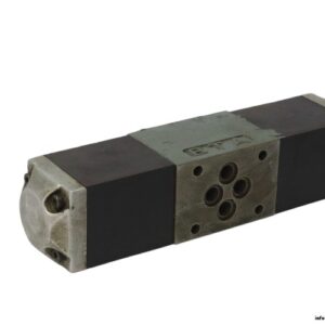 rexroth-3-WE-6-A52_OBG24Z4_B12-directional-control-valve-used-2