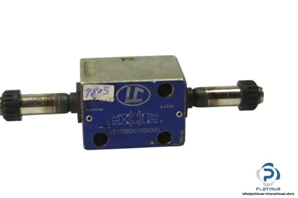 lc-L5110B201000000-directional-valve-used-2