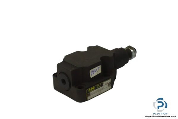 parker-DSDAV202P04E-pressure-relief-valve-pilot-operated-used-1