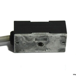 festo-smeo-1-led-24-b-proximity-sensor-1