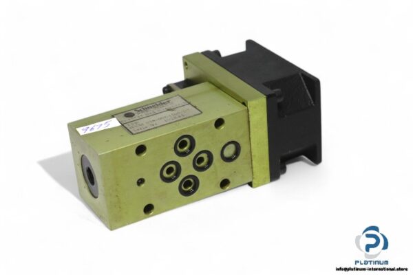 schneider-HVM-028-005-1200-2C-electro-hydraulic-servo-valve-(Used)-1