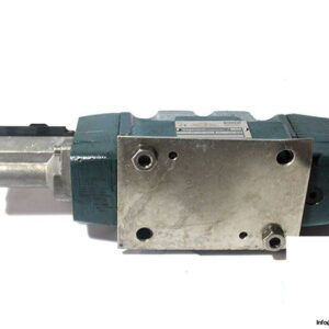 bosch-0-811-404-308-directional-control-valve-pilot-operated-3