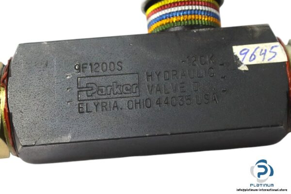 parker-9F1200S-12CK-in-line-flow-control-valve-(Used)-1