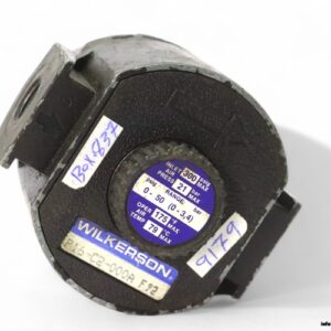 wilkerson-P16-C2-000A-F92-precision-pressure-regulator-(Used)-2