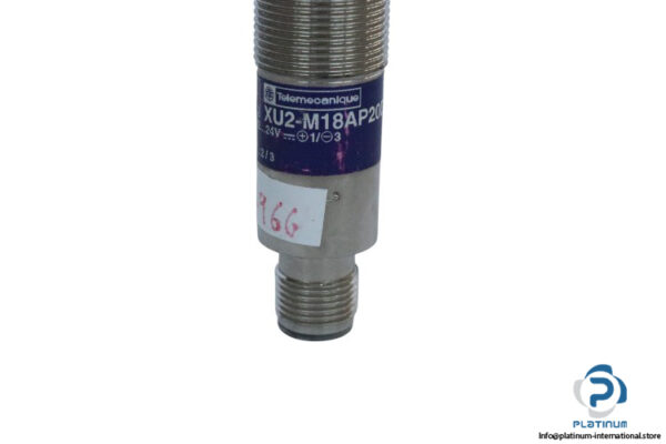 telemecanique-XU2-M18AP20D-T-through-beam-photoelectric-sensor-(used)-3