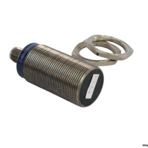 telemecanique-XS630B1PBM12-inductive-sensor-(new)