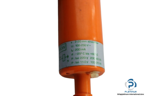 ifm-KB-2020LBBOW-capacitive-sensor-(used)-2