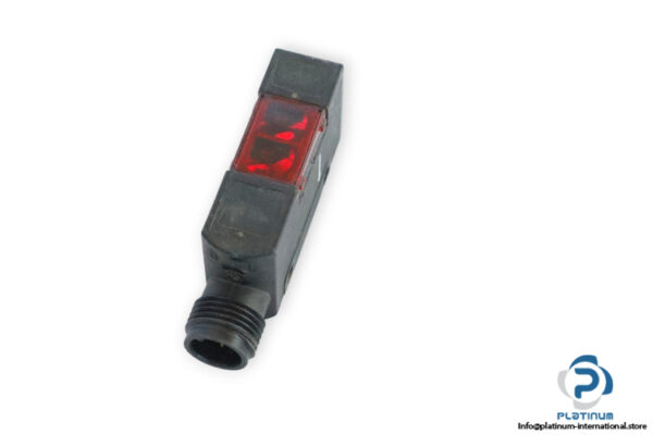 omron-E3S-AT86-D-through-beam-photoelectric-sensor-recevier-(used)