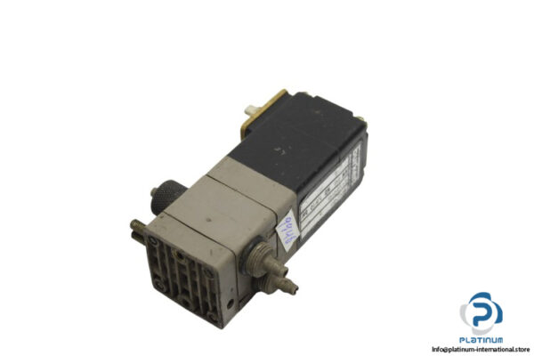 burkert-420_G-solenoid-valve-used