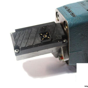 bosch-0-811-404-306-directional-control-valve-pilot-operated-2