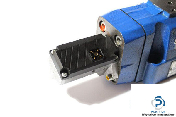 bosch-0-811-404-307-directional-control-valve-pilot-operated-2