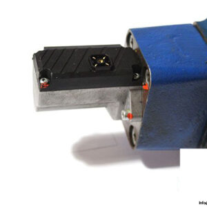 rexroth-r901240380-directional-control-valve-pilot-operated-2