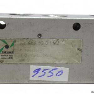 pneumax-484.52.0.1.M2-single-solenoid-valve-with-coil-(Used)-4