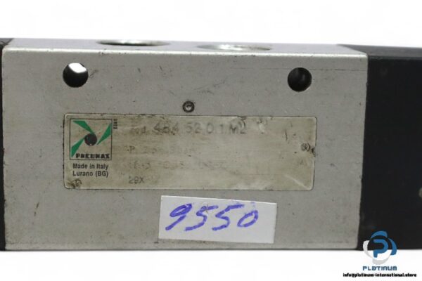 pneumax-484.52.0.1.M2-single-solenoid-valve-with-coil-(Used)-4