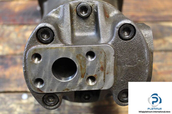 hydromatik-a2fo-63-61r-rbb05-axial-piston-variable-pump-2