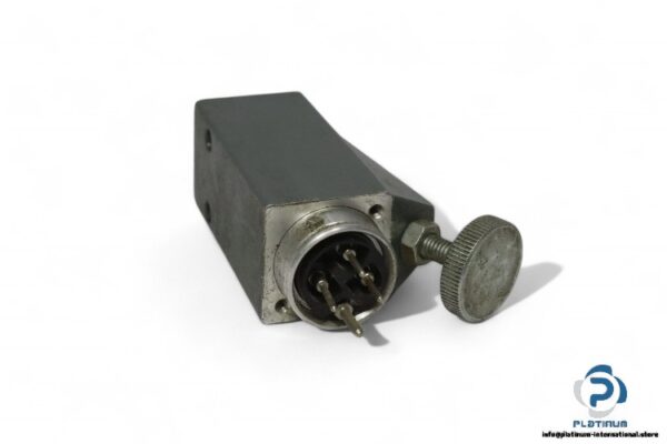 suco-0159-43314-1-001-piston-pressure-switch-(Used)-1