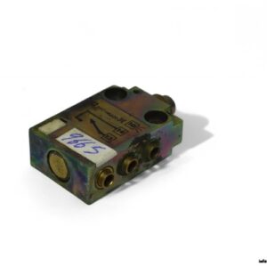 telemecanique-PXC-M601-limit-switch-(Used)