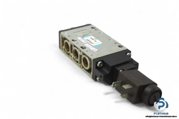 univer-AC-8500-single-solenoid-valve-with-coil-(New)-1