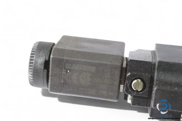 univer-AC-8500-single-solenoid-valve-with-coil-(New)-5