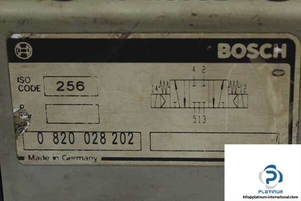 bosch-0-820-028-202-double-solenoid-valve-2