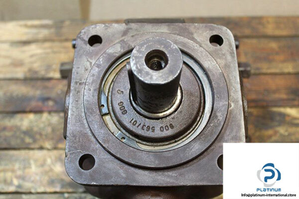 brueninghaus-hydromatik-a4vso-71-lr2d_10r-ppb13n00-axial-piston-variable-pump-2