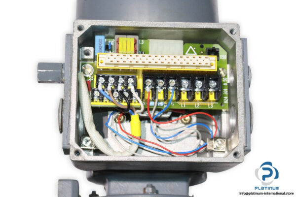 sew-R37-DT71D4-BMG-MM05-AVSK-helical-gearmotor(used)-5