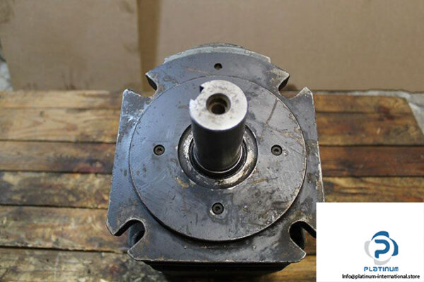 claudius-peters-pv063r9k1s1npfcx5759-axial-piston-variable-pump-without-relief-valve-2