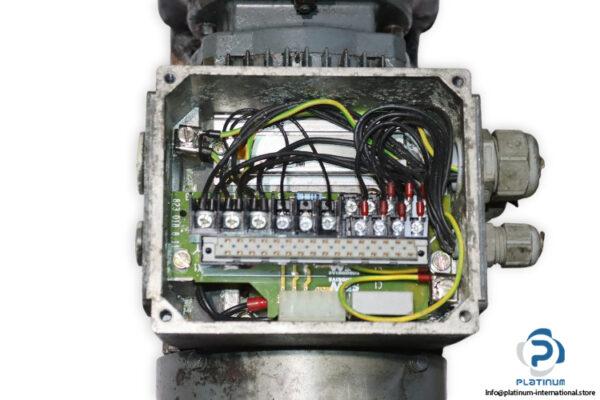 sew-R37DT80K4MM05BW1-helical-gearmotor(used)-5