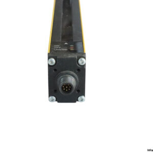 omron-F3S-B242P-D-safety-light-curtain-(used)-1