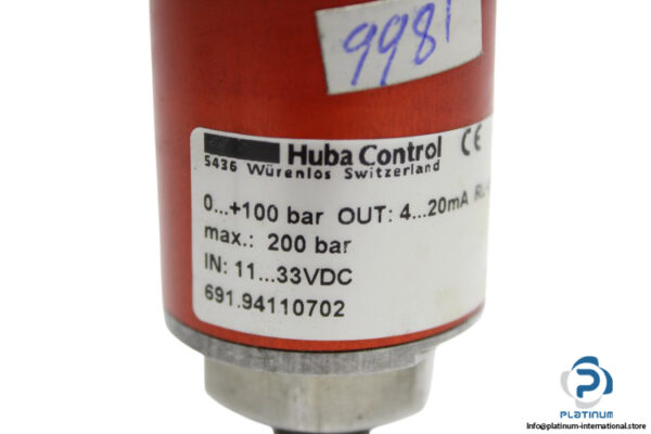 huba-control-691.94110702-pressure-transmitter-used-1