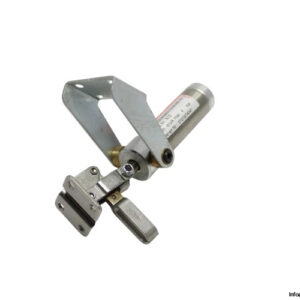 de-sta-co-812-pneumatic-clamp-new-carton-1