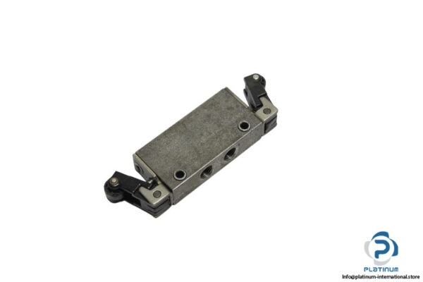 bosch-0820403019-mechanical-valve-used-1