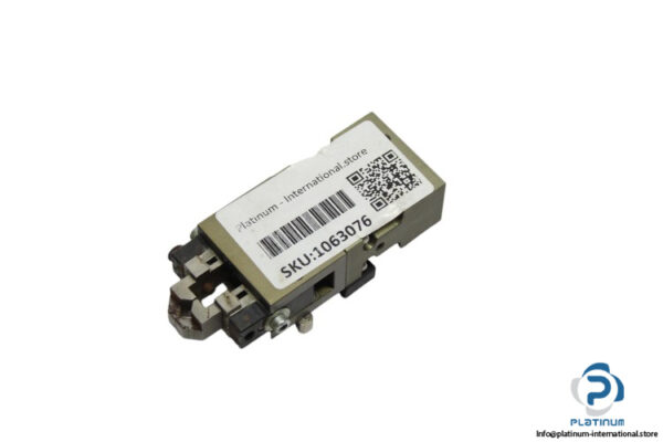 schunk-GWB-34-angular-gripper-used-1