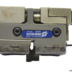 schunk-KTG-50-gripper-for-small-component-used-1