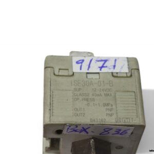 smc-ISE30A-01-B-digital-pressure-switch-(Used)-2
