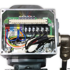 sew-R27-DRS71S4MM03-01.1350908301.0001.10-helical-gearmotor(used)-2