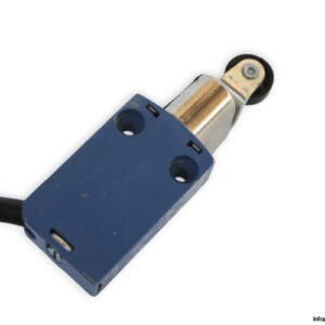 telemecanique-ZCMD21-ZCY15-limit-switch-(used)-2