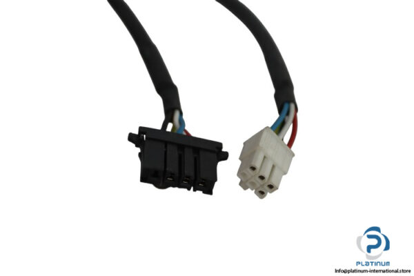 omron-JZSP-CHM000-05-E-power-cable-(new)-1