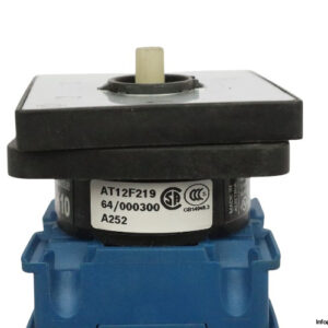 kraus-&-naimer-CH10.A252-600.E-rotary-cam-switch-(used)-2