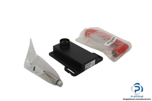 euchner-MGB-E-A-100465-escape-release-(new)