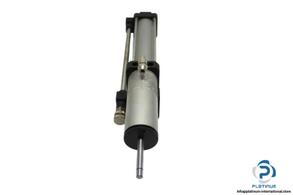 pneumax-PN99066.200-pneumatic-cylinder-new-1
