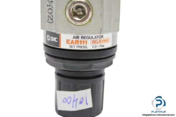 smc-EAR111-pressure-regulator-(New)-1