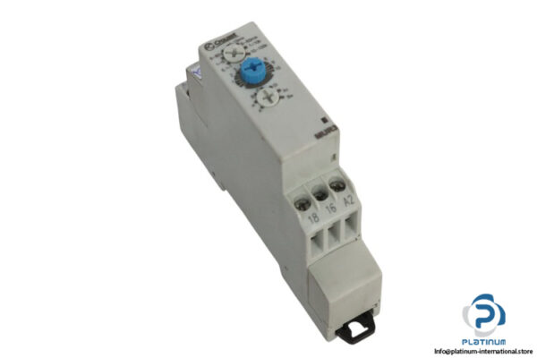 crouzet-MUR3-88-827-103-multifunction-analogue-timer-(used)