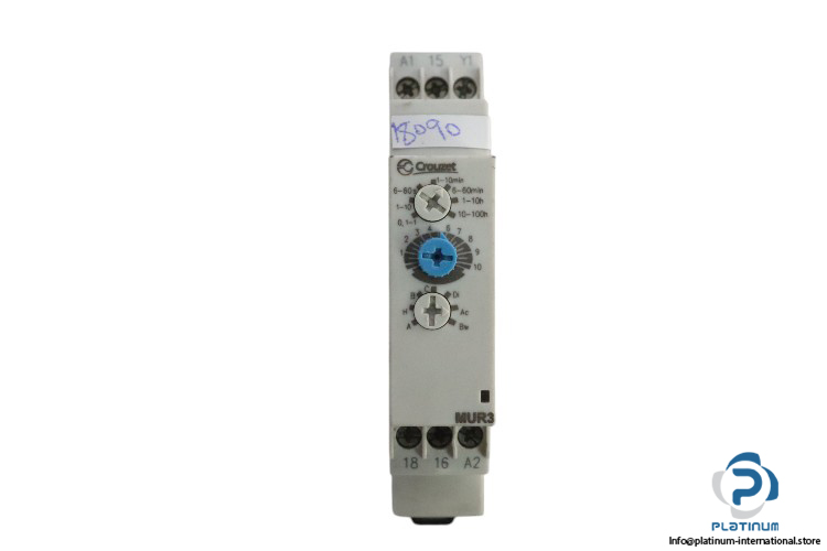 crouzet-MUR3-88-827-103-multifunction-analogue-timer-(used)-1